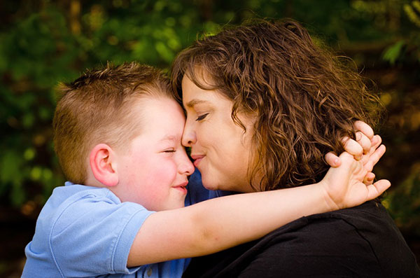 10 ежедневных привычек, которые усилят вашу связь с ребенком