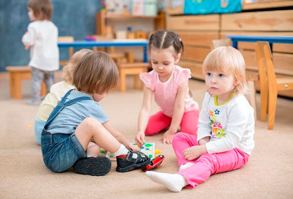 Собираем ребенка в садик: что следует учесть родителям